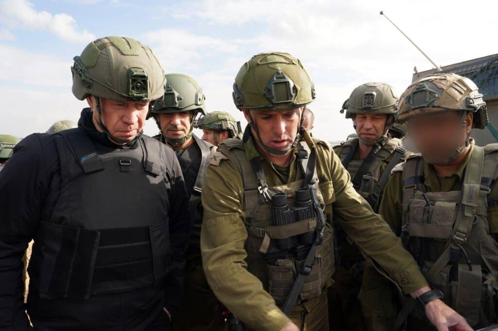 גלנט: "מפרידים בין האוכלוסייה למחבלים שנרדוף עד האחרון״