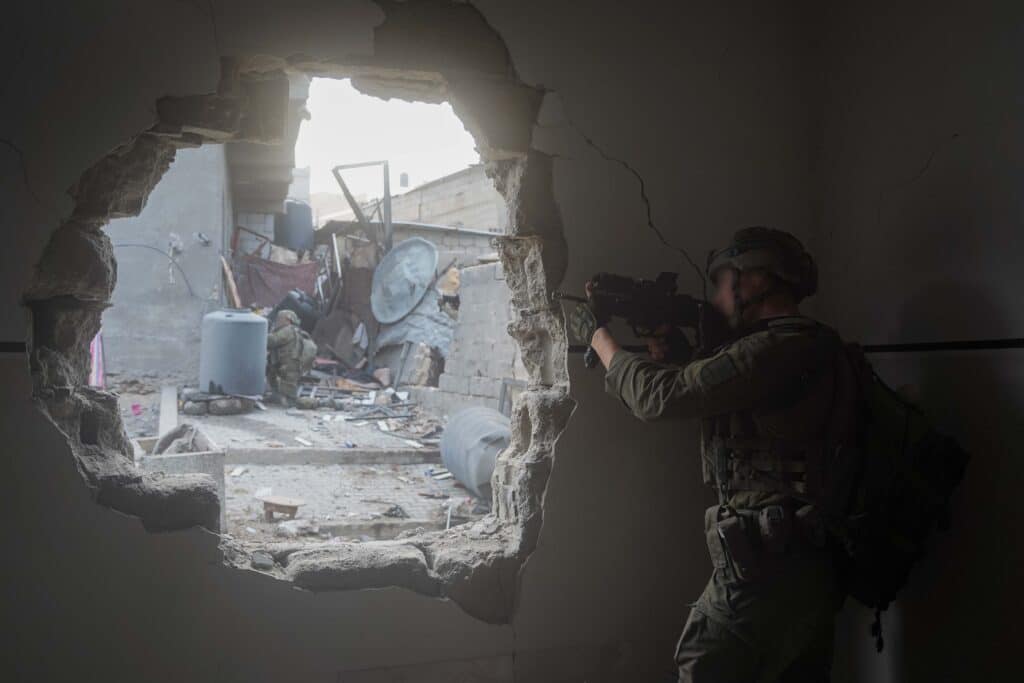 תגובות סוערות במערכת הפוליטית לפסיקה המופקרת של בג"ץ • אזעקות ונפילות ברמת הגולן