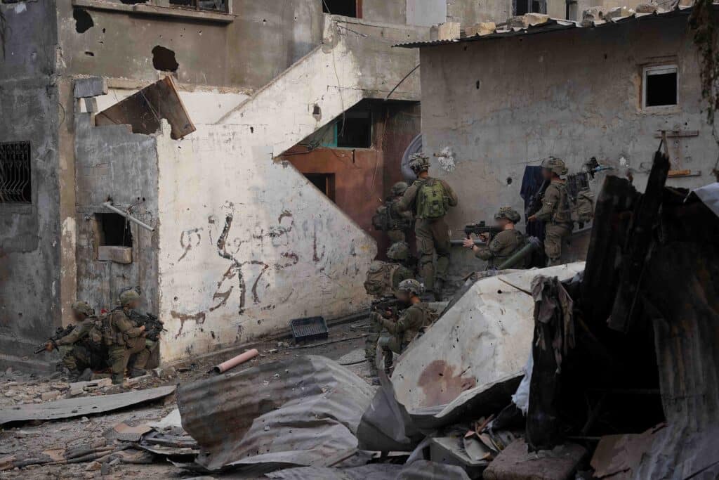 תגובות סוערות במערכת הפוליטית לפסיקה המופקרת של בג"ץ • אזעקות ונפילות ברמת הגולן