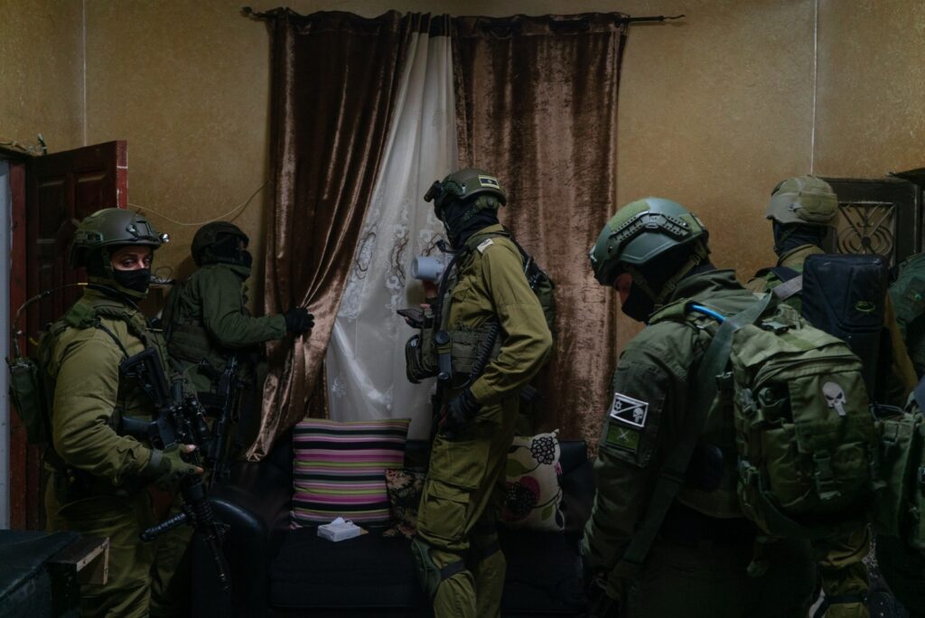 במבצע רחב בטול כרם: עשרות מטענים נחשפו מתחת לכביש