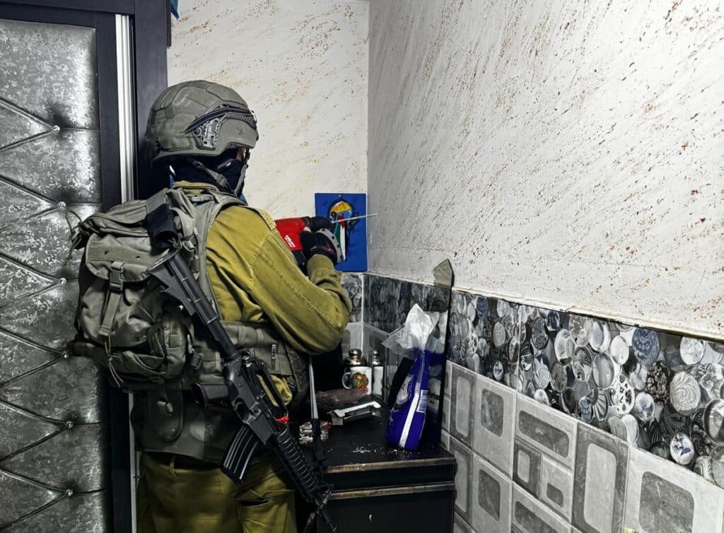 במבצע רחב בטול כרם: עשרות מטענים נחשפו מתחת לכביש