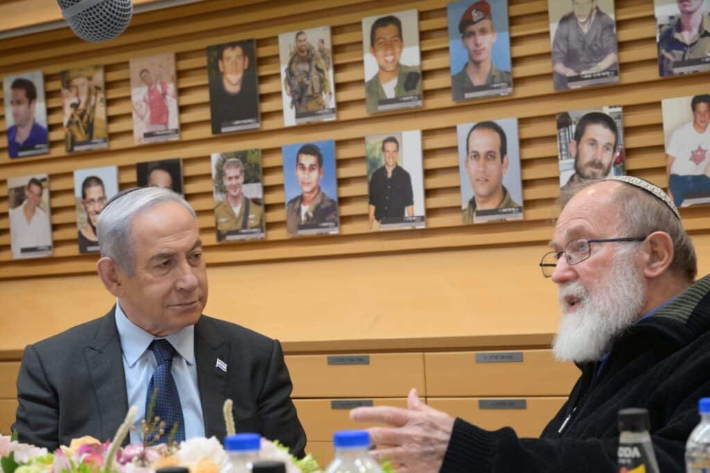 נתניהו: "לא נשחרר אלפי מחבלים, יהיה ניצחון מוחלט"