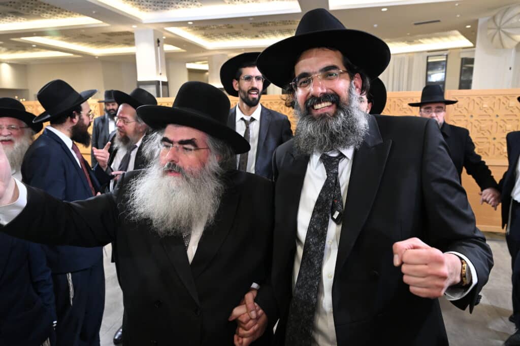 בית נאמן בישראל: ראש ישיבת 'תורה ודעת' חיתן את בנו