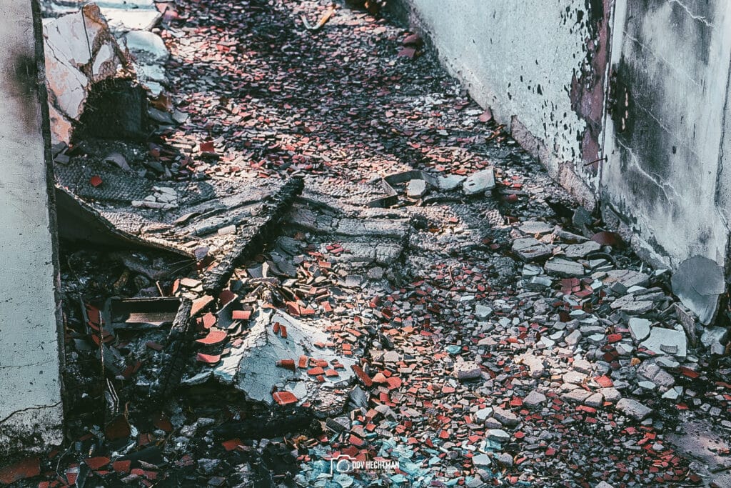 ארבעה חודשים אחרי: הצלם החב"די בתיעוד עצוב מבארי