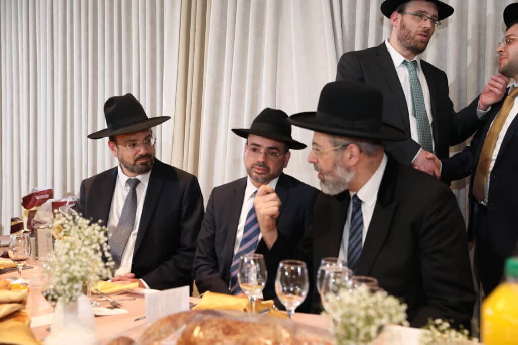 גלריה: היועץ האסטרטגי חגג בר מצווה לבנו 