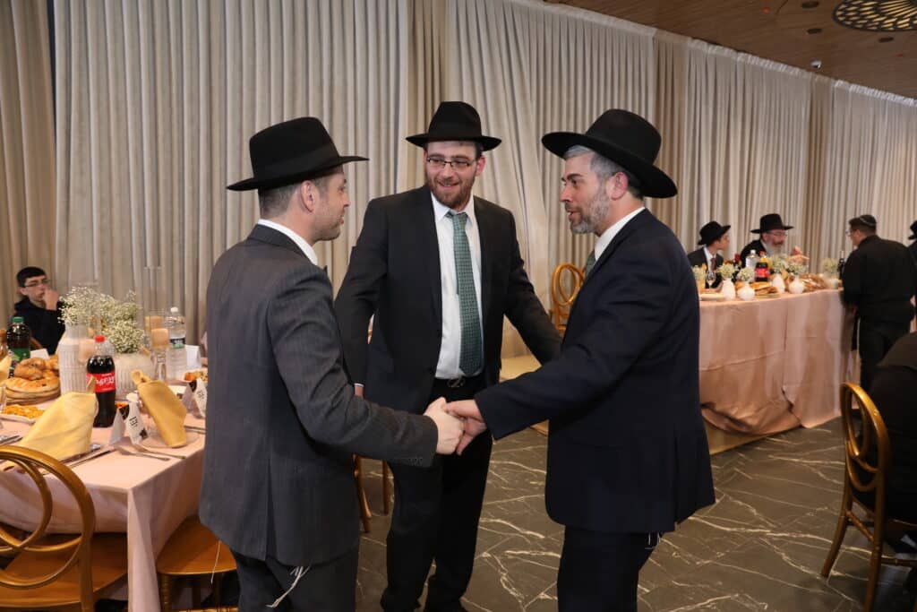 גלריה: היועץ האסטרטגי חגג בר מצווה לבנו 