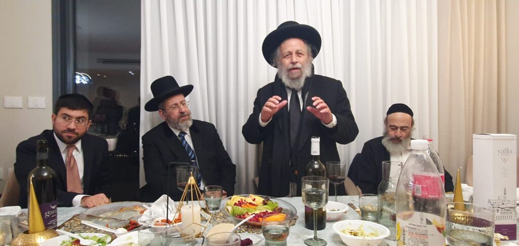 הגר"ד יוסף חשף: מרן לא עשה חנוכת הבית, הרבנית חלתה הגר"ד יוסף חשף: מרן לא עשה חנוכת הבית, הרבנית חלתה