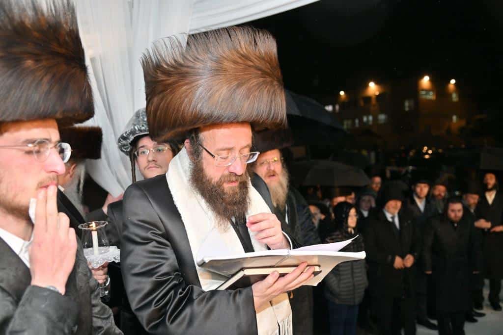 החסידים רקדו כל הלילה: המשפיע החסידי חיתן את בתו
