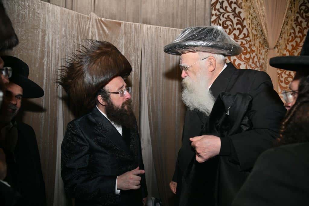 החסידים רקדו כל הלילה: המשפיע החסידי חיתן את בתו