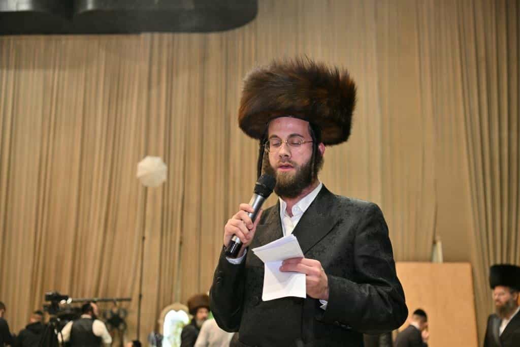 החסידים רקדו כל הלילה: המשפיע החסידי חיתן את בתו