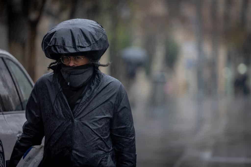 תיעוד: ערב ט"ו בשבט בירושלים: חורפי וגשום