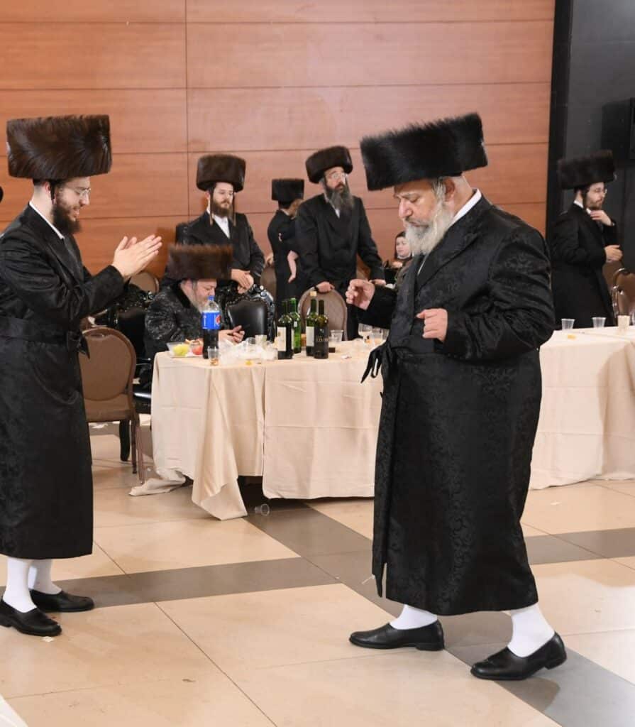 גלריה: שמחת נישואי בן האדמו"ר מרימנוב