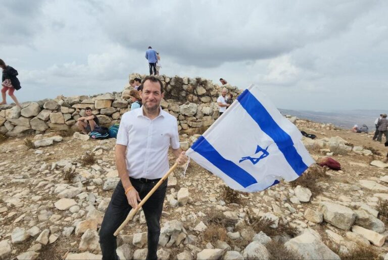 ח"כ צבי סוכות: "נעצור את הפגיעה והחילול הפלסטיני במזבח יהושע"