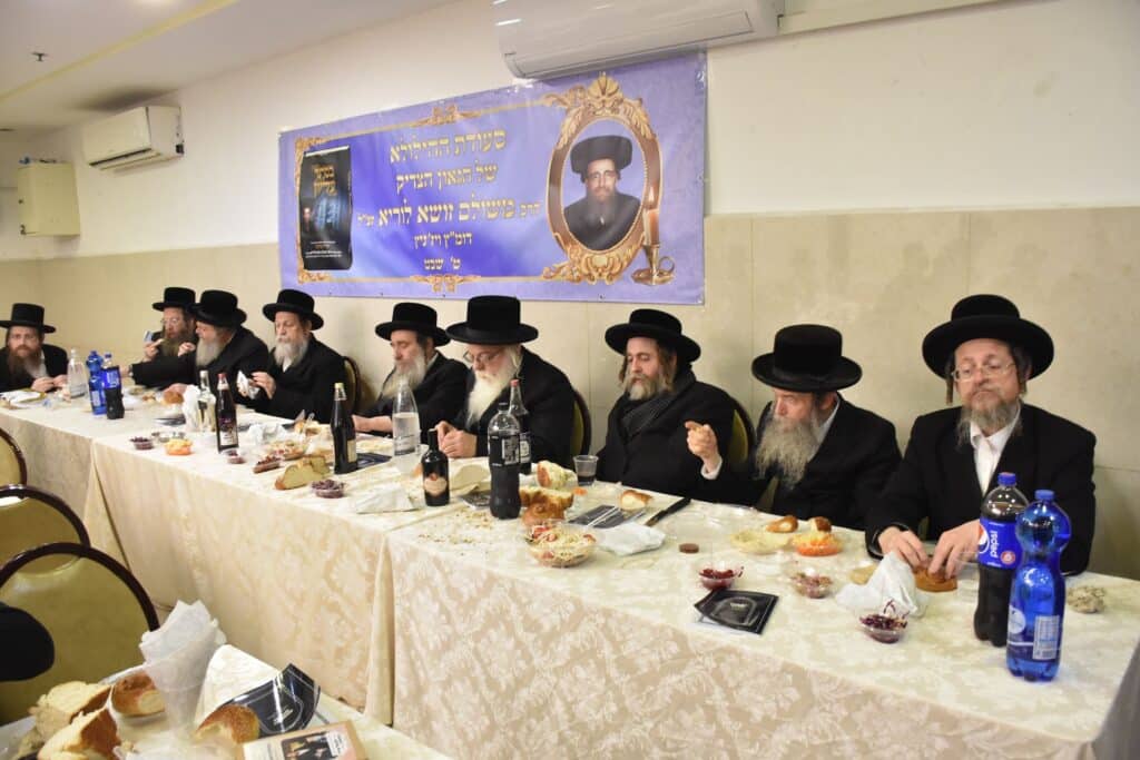 בהשתתפות אדמו"רים: החסידים השתתפו בהילולת ויז'ניץ