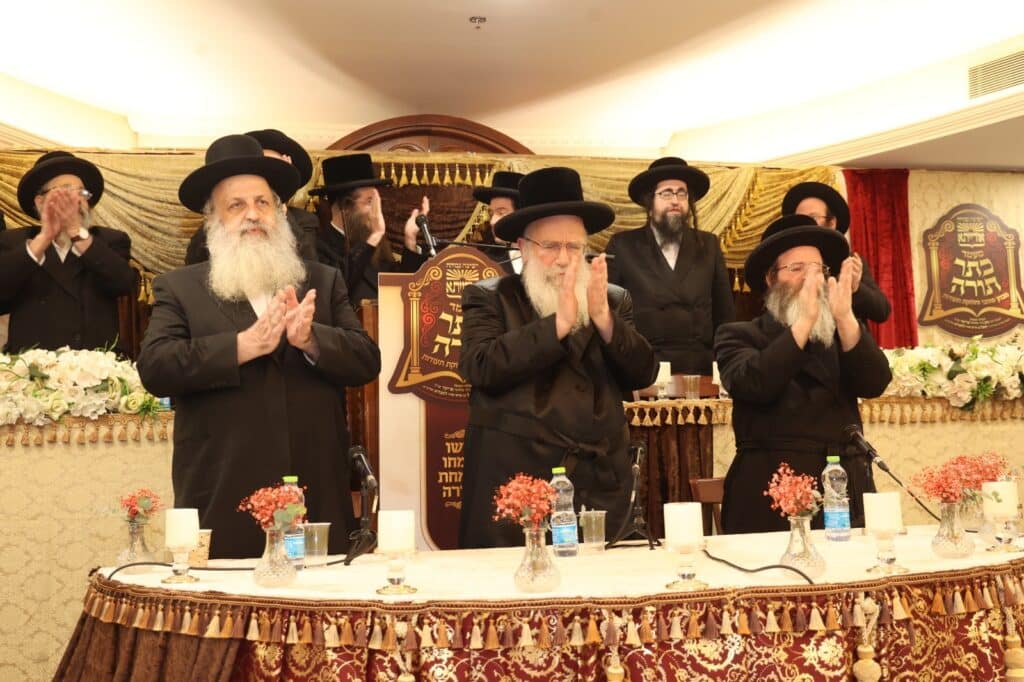 צפו: בחורי ישיבת אורייתא התעטרו בתעודת הוראה