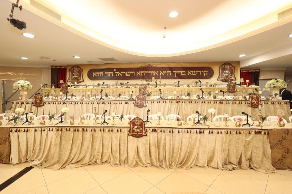 צפו: בחורי ישיבת אורייתא התעטרו בתעודת הוראה