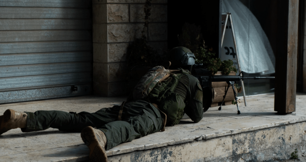 שמונה מבוקשים נעצרו בכפר בית אומר