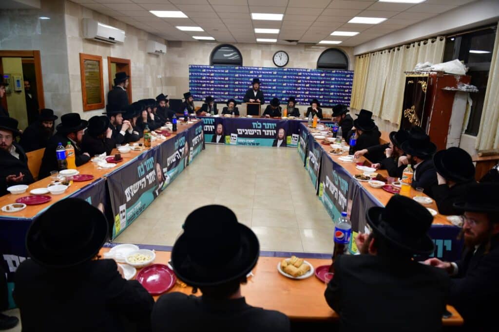 נחשף: בבעלזא הציעו לתמוך באבוטבול - בש"ס סירבו