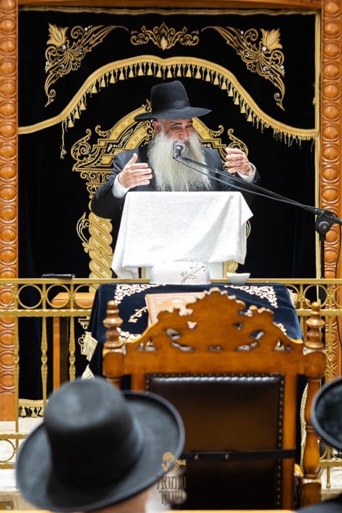 מעמד בקשת הגאולה בהשתתפות כלל הקהילות 