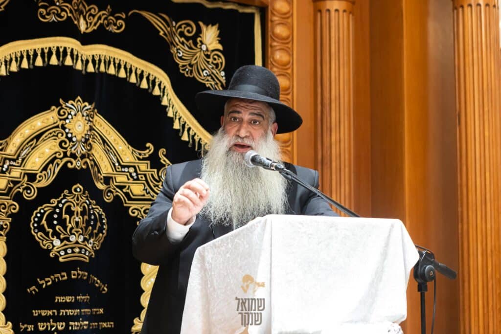 מעמד בקשת הגאולה בהשתתפות כלל הקהילות 