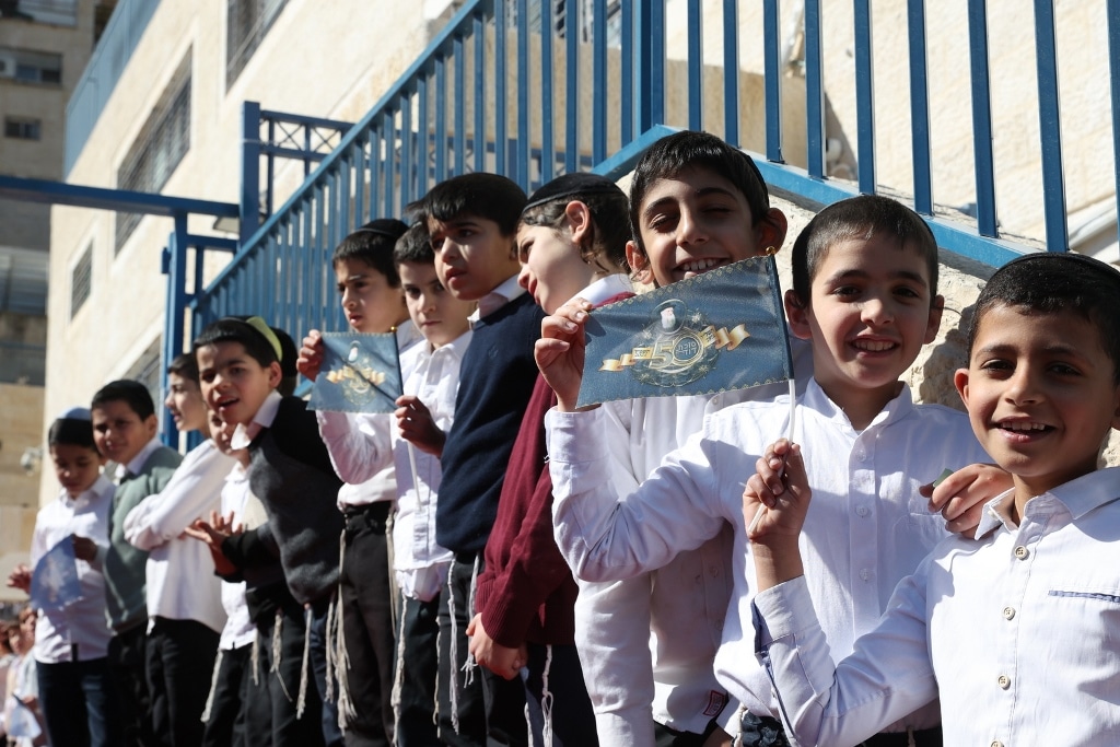 בסוכת דוד ציינו יובל שנים בהשתתפות גדולי תורה