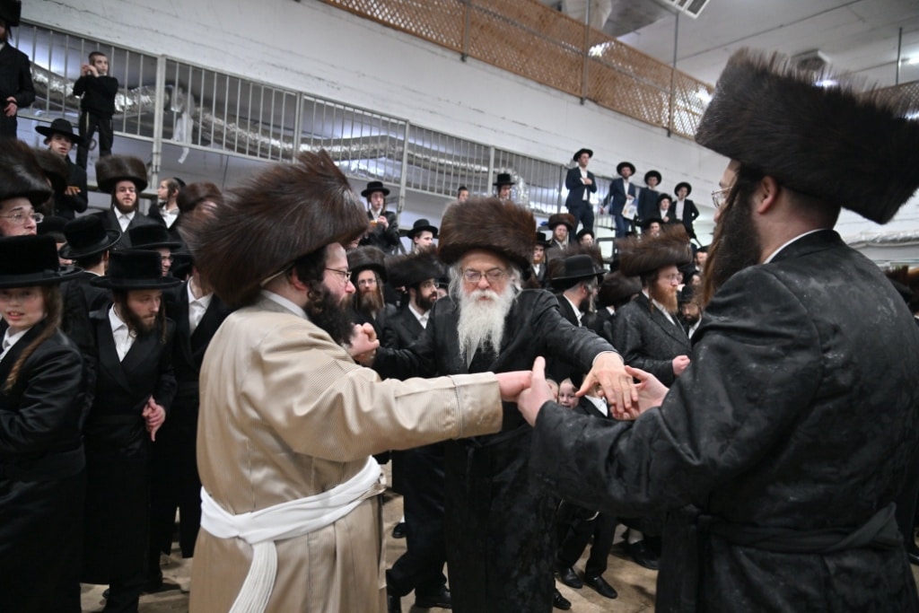 גלריה: שמחת בית קארלין לעלוב - ספינקא - קרעטשניף ירושלים