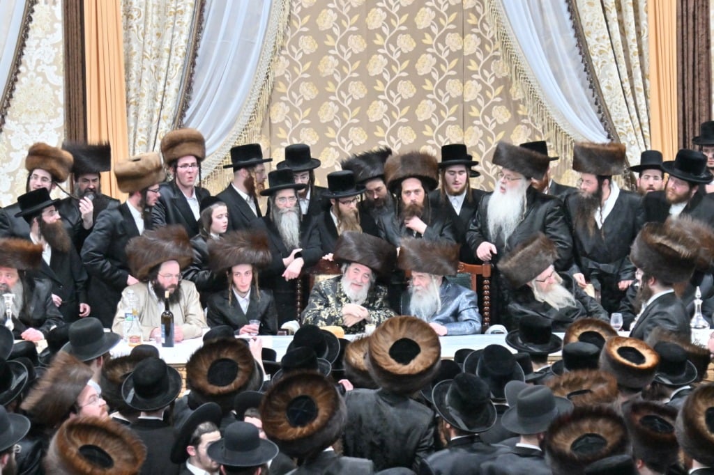 גלריה: שמחת בית קארלין לעלוב - ספינקא - קרעטשניף ירושלים