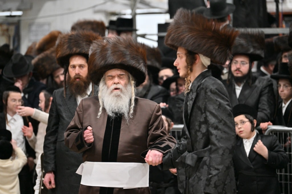 גלריה: שמחת בית קארלין לעלוב - ספינקא - קרעטשניף ירושלים