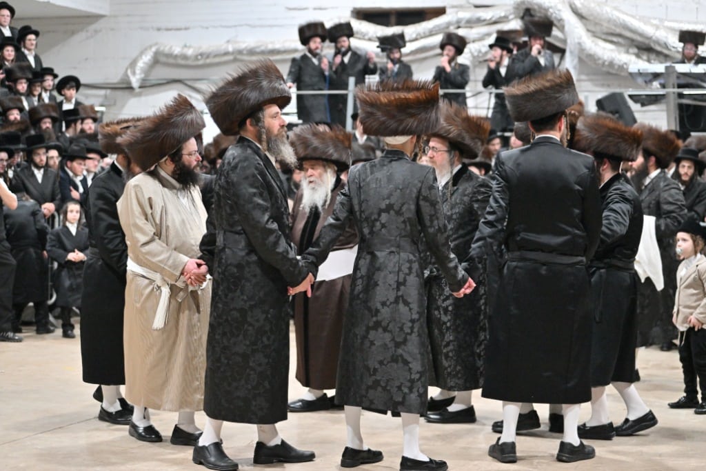 גלריה: שמחת בית קארלין לעלוב - ספינקא - קרעטשניף ירושלים