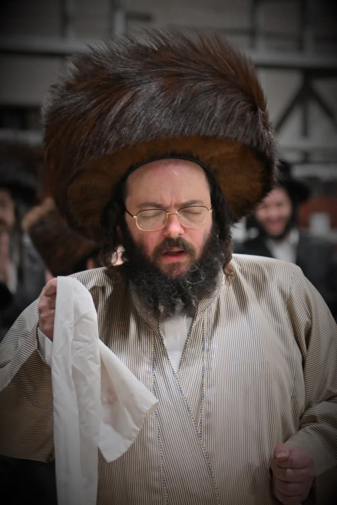 גלריה: שמחת בית קארלין לעלוב - ספינקא - קרעטשניף ירושלים