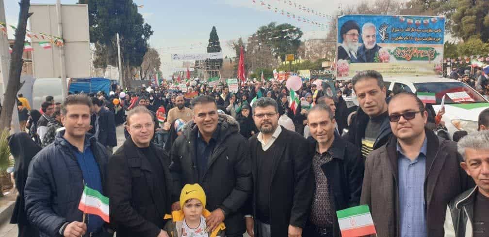 מאות יהודים צעדו באיראן כאות הזדהות עם המשטר