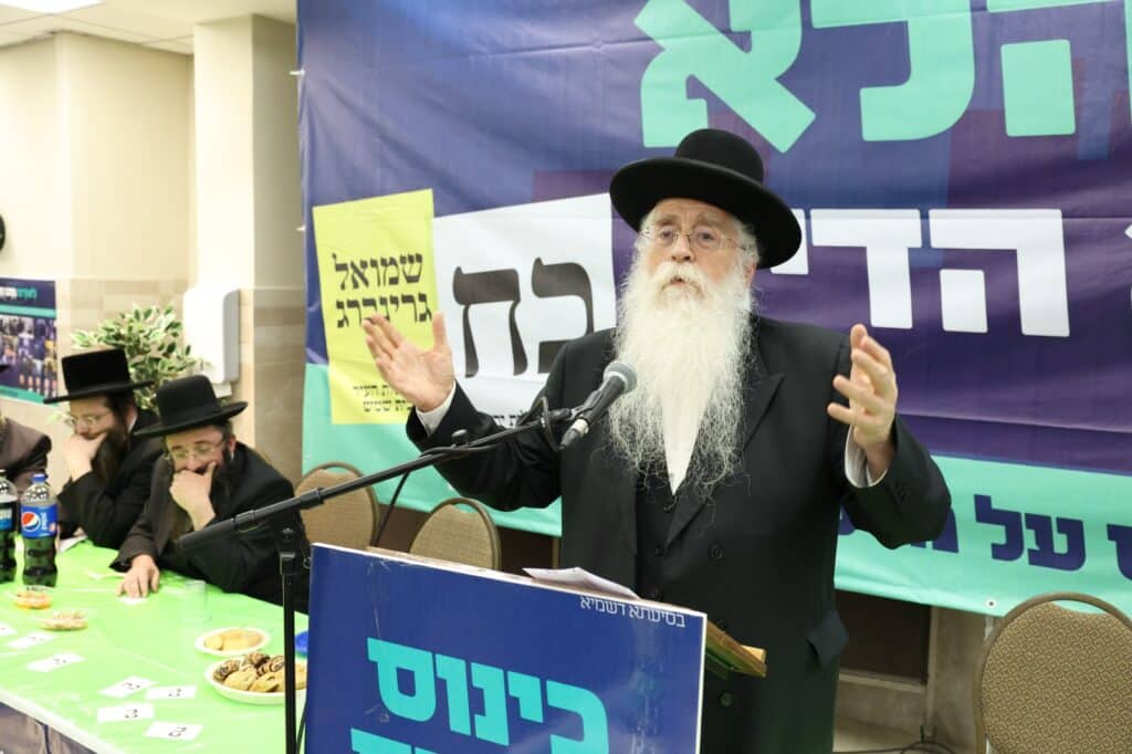 פרוש לפעילים: לגרינברג היה הסכם חתום עם ויז'ניץ