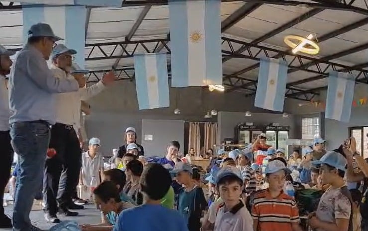 מאות ילדים בארגנטינה התפללו להחזרת החטופים