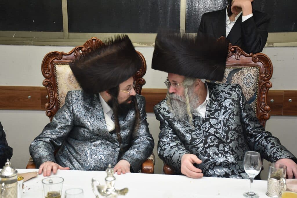 הרבי רקד עם החתן: שמחת השבע ברכות לבן האדמו"ר מראחוב