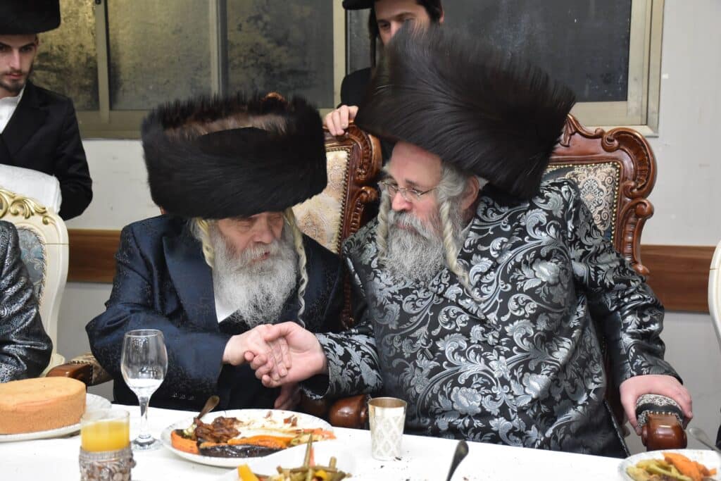 הרבי רקד עם החתן: שמחת השבע ברכות לבן האדמו"ר מראחוב