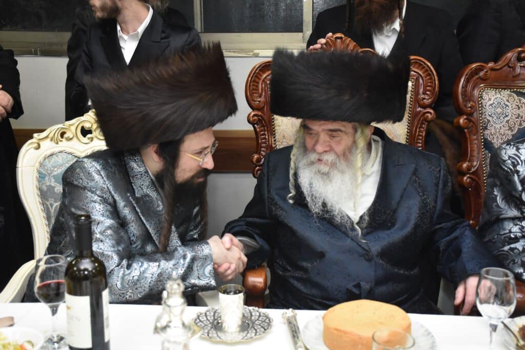 הרבי רקד עם החתן: שמחת השבע ברכות לבן האדמו"ר מראחוב