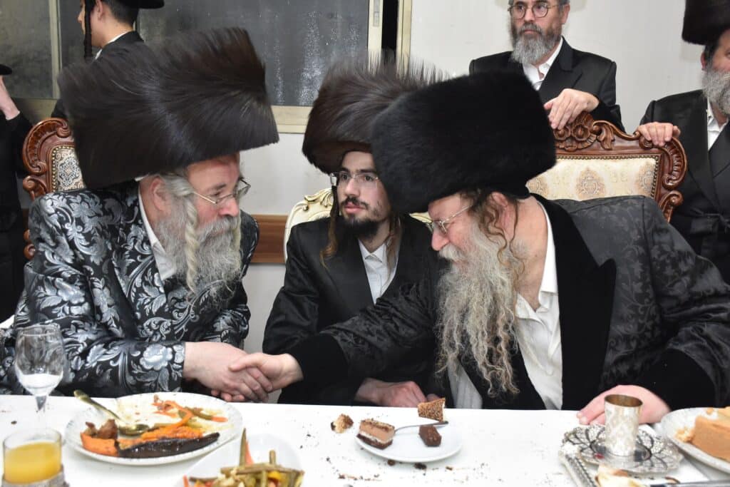 הרבי רקד עם החתן: שמחת השבע ברכות לבן האדמו"ר מראחוב
