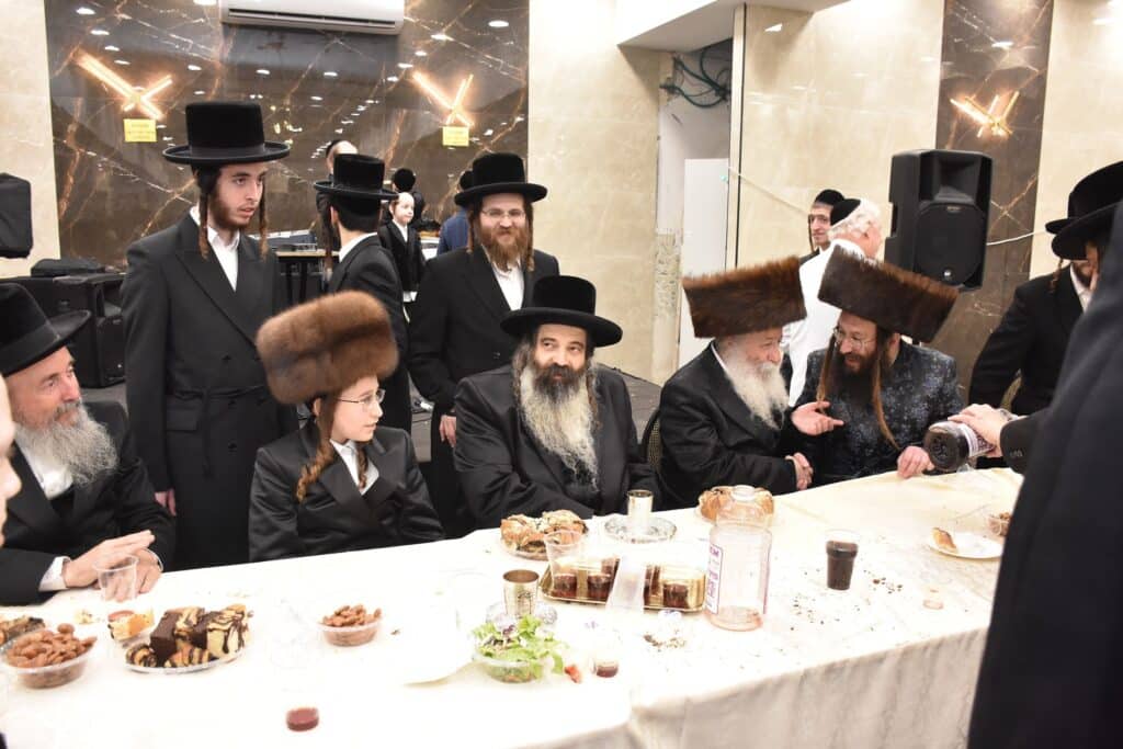 שמחת בר המצווה לבן כ"ק האדמו"ר מספינקא