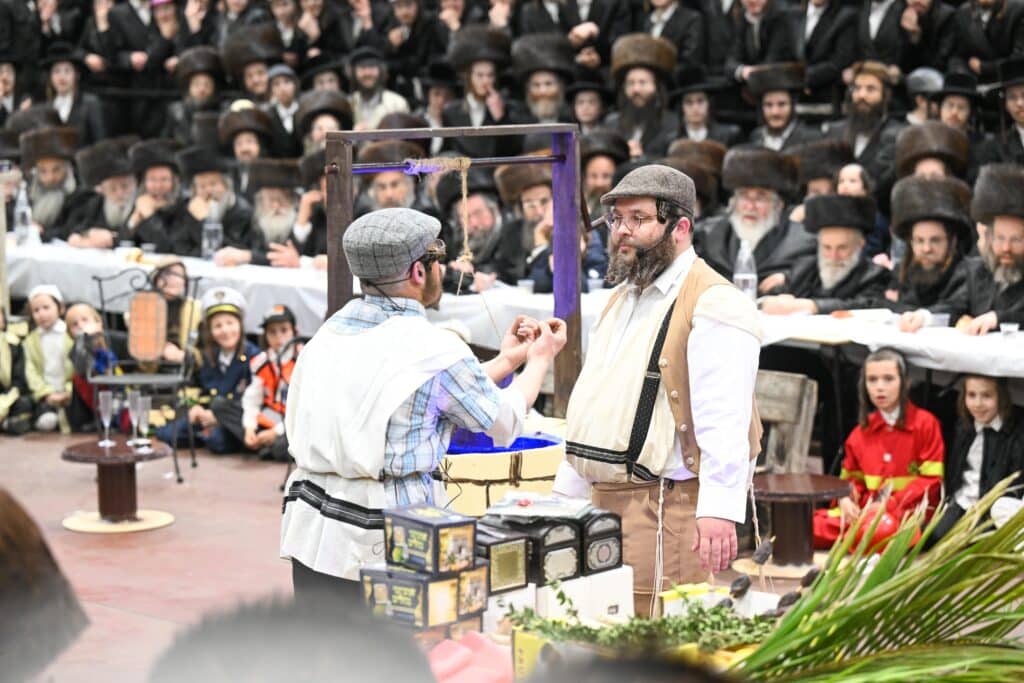 גלריה משמחת הפורים בחסידות צאנז