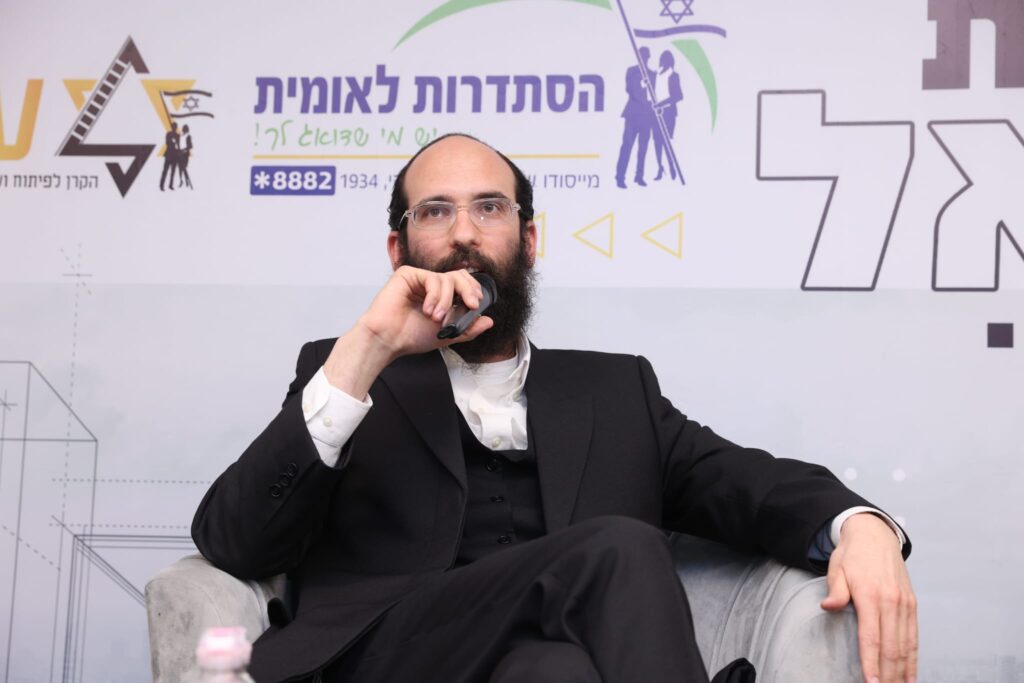 מצוקת הבנייה: אלפי עובדים זרים מהודו נחתו בישראל