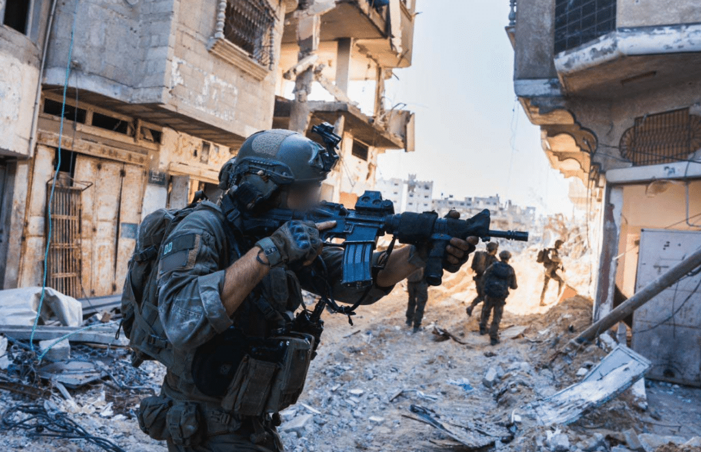 הלוחמים איתרו מאות אמצעי לחימה בשכונה