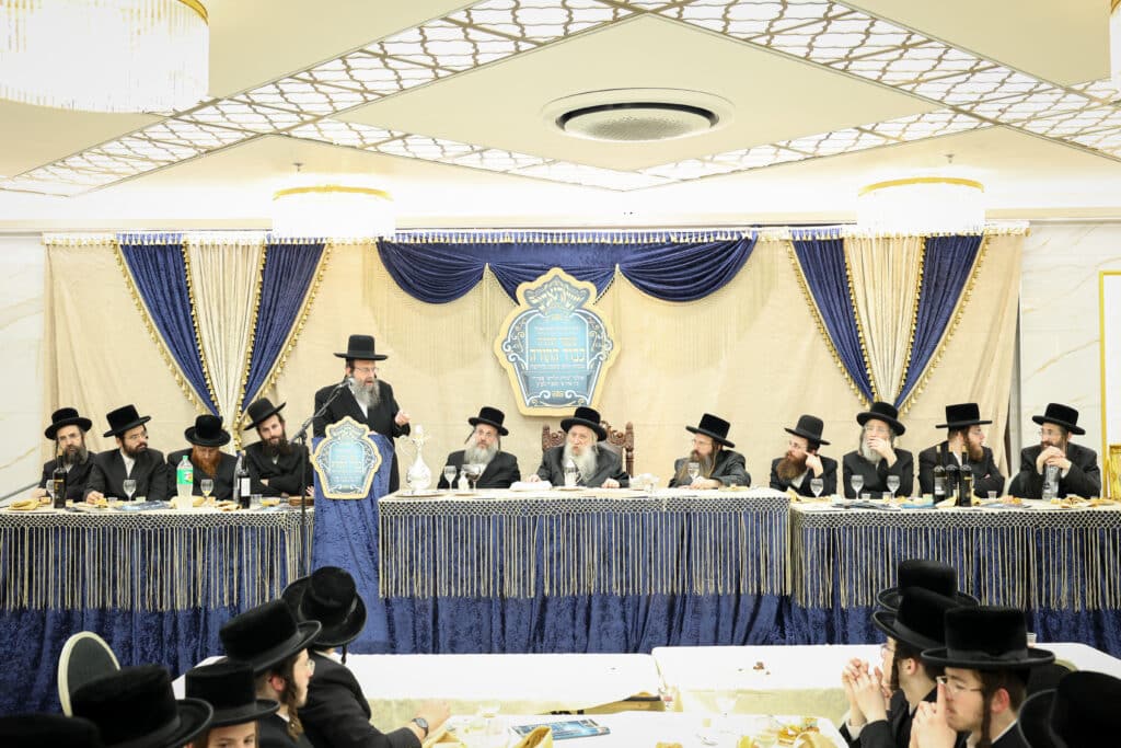 מעמד 'תפארת ידיעת התורה' בישיבת טשארנאביל