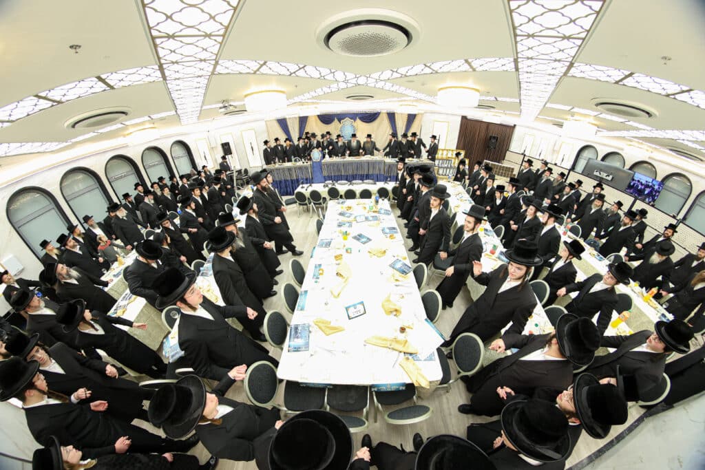 מעמד 'תפארת ידיעת התורה' בישיבת טשארנאביל