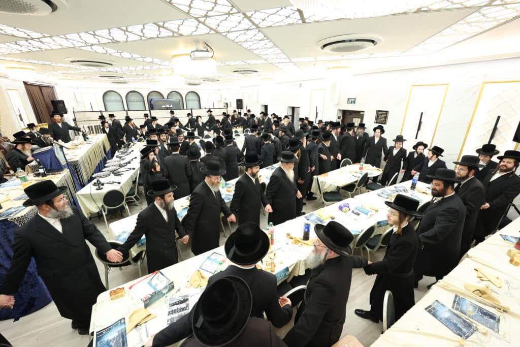 מעמד 'תפארת ידיעת התורה' בישיבת טשארנאביל