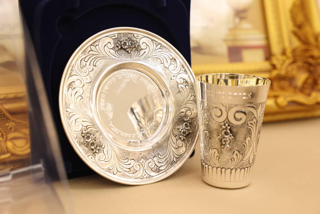 מעמד 'תפארת ידיעת התורה' בישיבת טשארנאביל