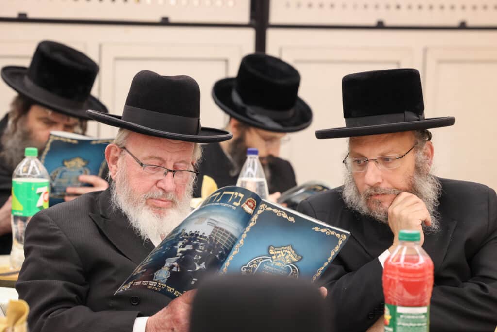 מעמד 'תפארת ידיעת התורה' בישיבת טשארנאביל