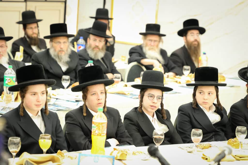 מעמד 'תפארת ידיעת התורה' בישיבת טשארנאביל