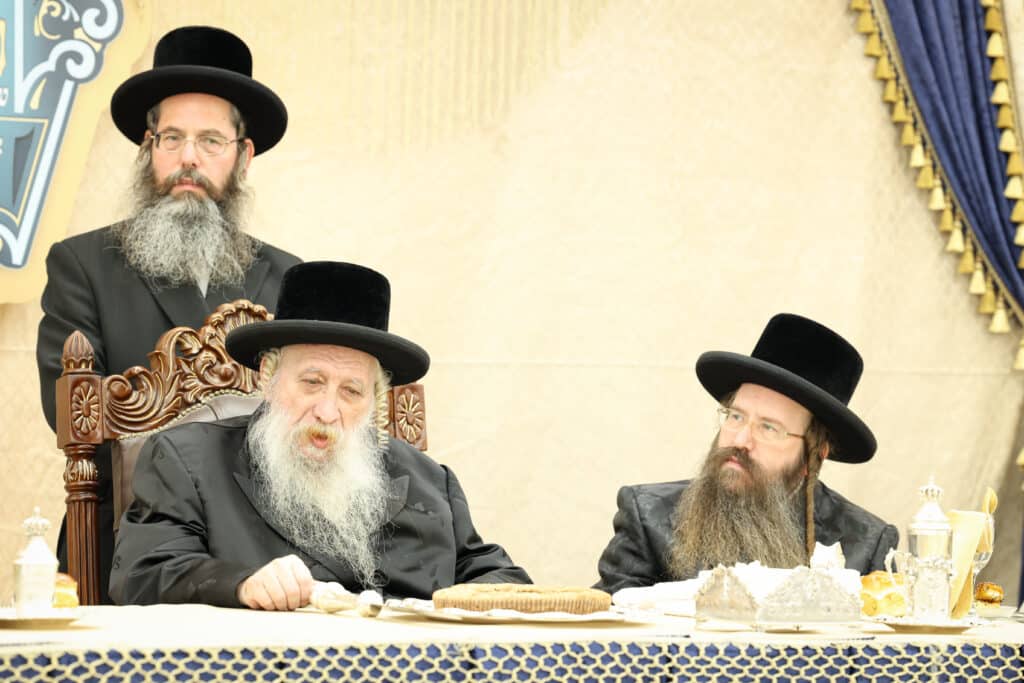 מעמד 'תפארת ידיעת התורה' בישיבת טשארנאביל