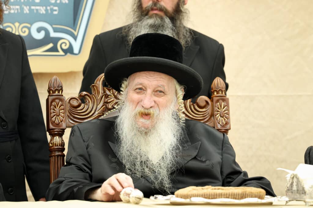 מעמד 'תפארת ידיעת התורה' בישיבת טשארנאביל