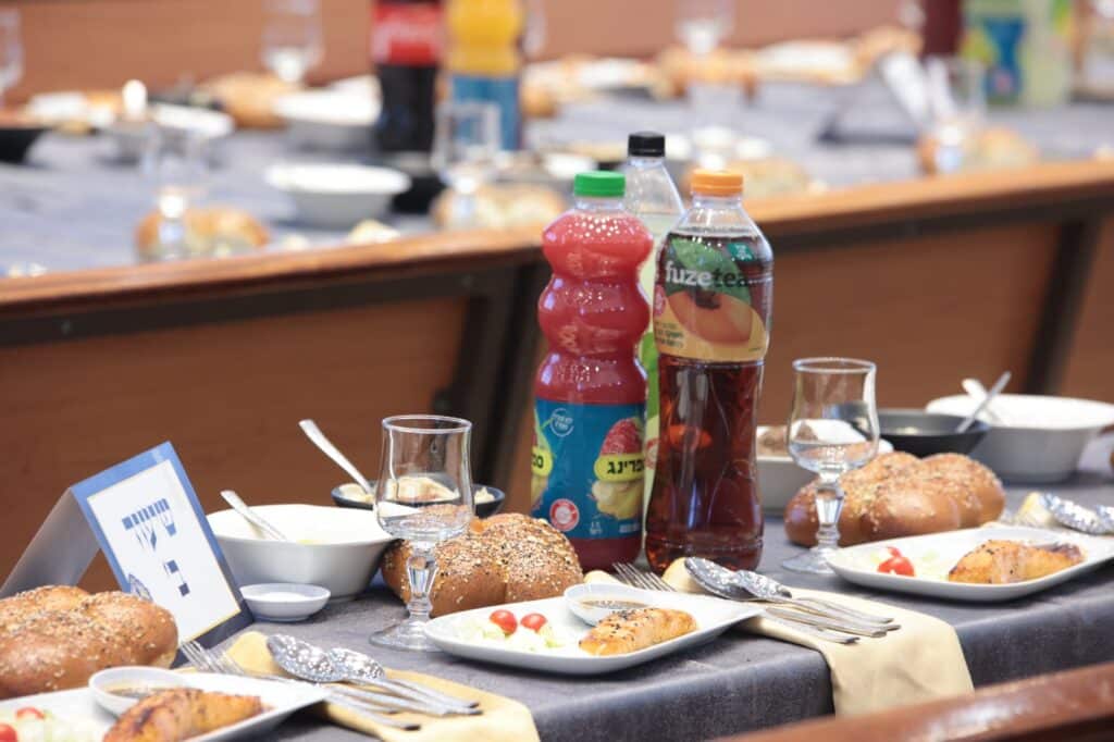 'מעמד כבוד התורה' בישיבת 'דובר שלום' -בעלזא באשדוד